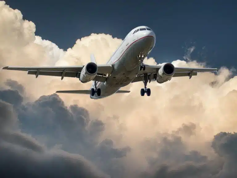Οι πτήσεις Aegean και Olympic Air που δεν θα γίνουν στις 16/03