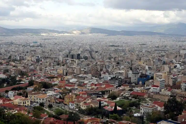 Πρόγραμμα Σπίτι μου: «Τέλος» στην αίτηση για δάνειο σε νέους