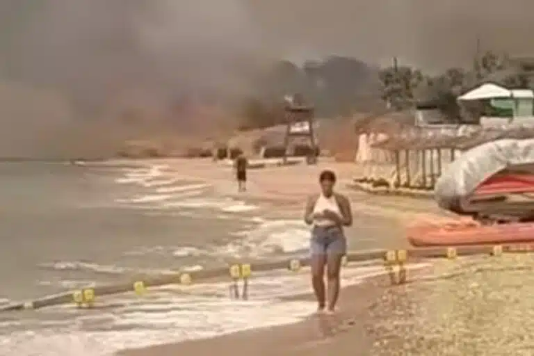 Φωτιά: Το βίντεο από την Αλεξανδρούπολη που θυμίσε Μάτι