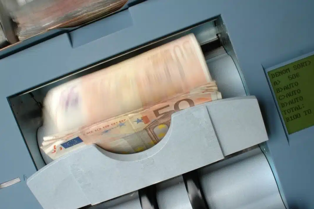 επιδομα 1000 ευρω ανεργοι epidoma 1.000 eurw anergoi