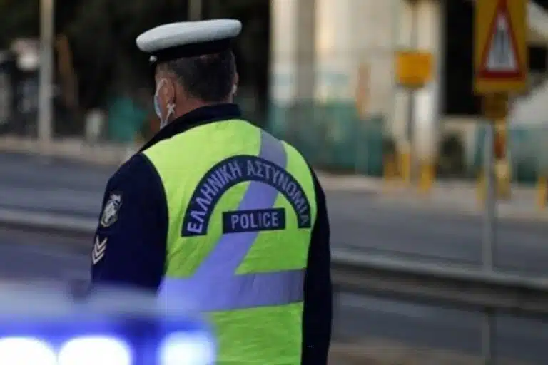 Μπλόκα Τροχαίας: Με αυτή την απάντηση γλιτώνεις πρόστιμα